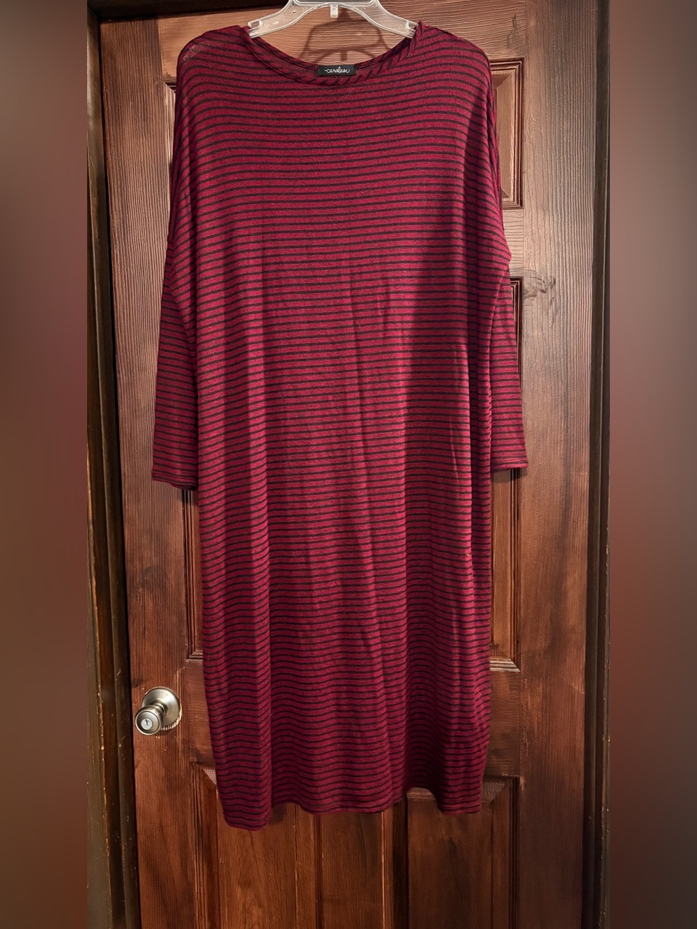 Women’s Striped Long Sleeve Midi Dress in Burgundy and Black - Casual Knit